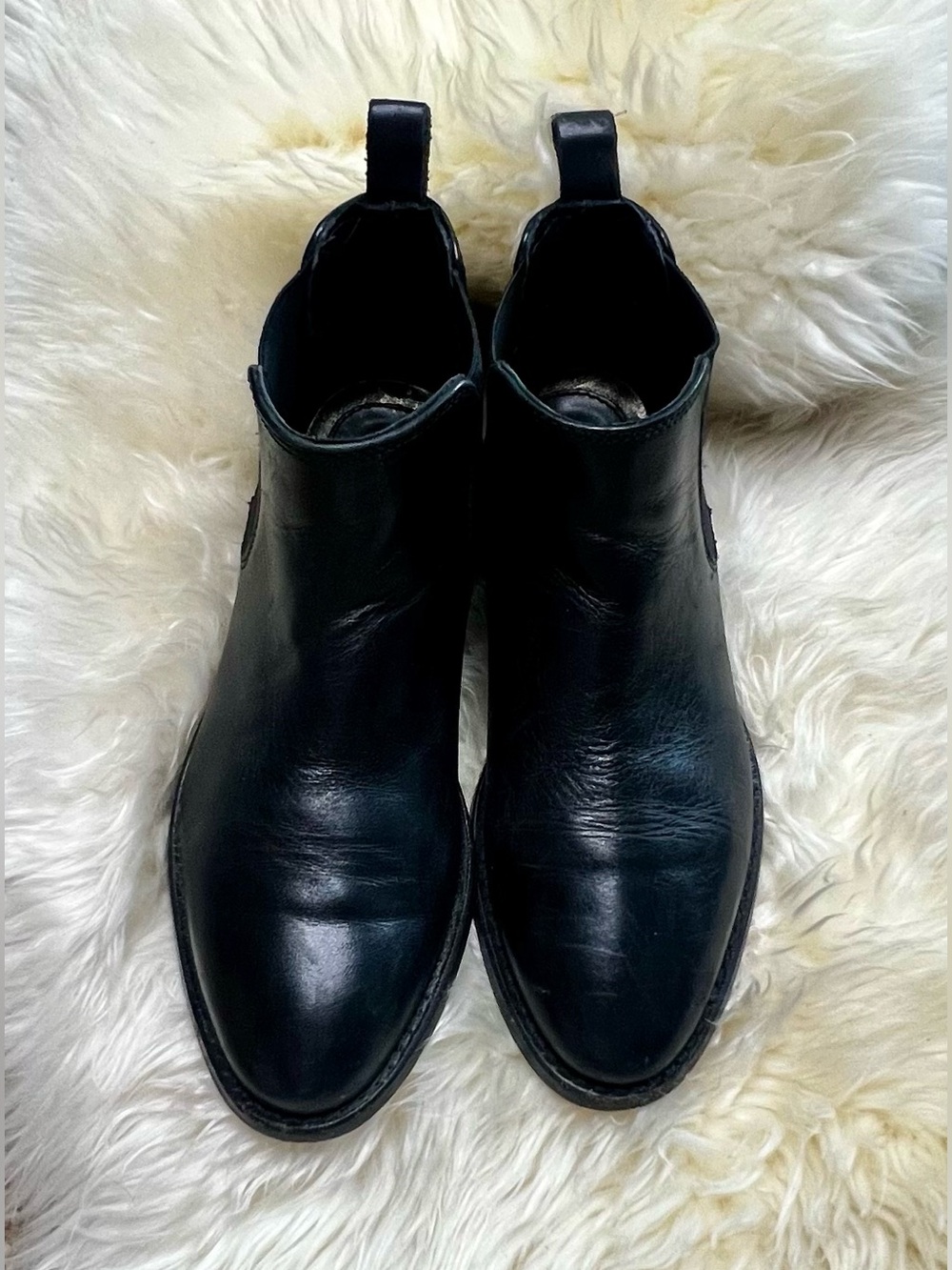 Johnston & Murphy Tinsley Black Leather Chelsea Boots Women's Size 6.5